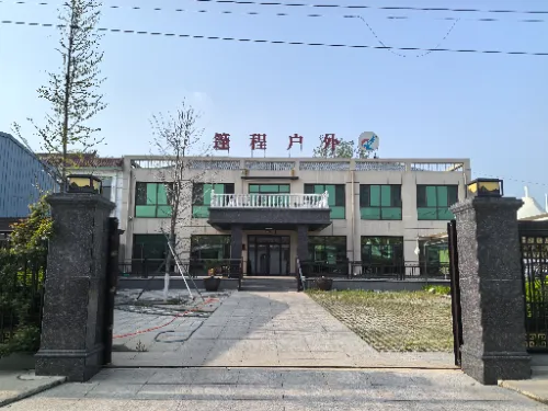 Tangshan Pengcheng Outdoor: Iskorištavanje vanjske trgovine za stvaranje novih horizonta; Osnaživanje globalnog širenja kroz inteligentnu proizvodnju